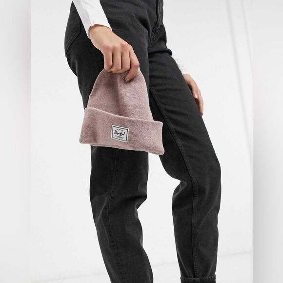 Herschel Supply Company Accessories - New Herschel Supply Company Elmer Beanie One size